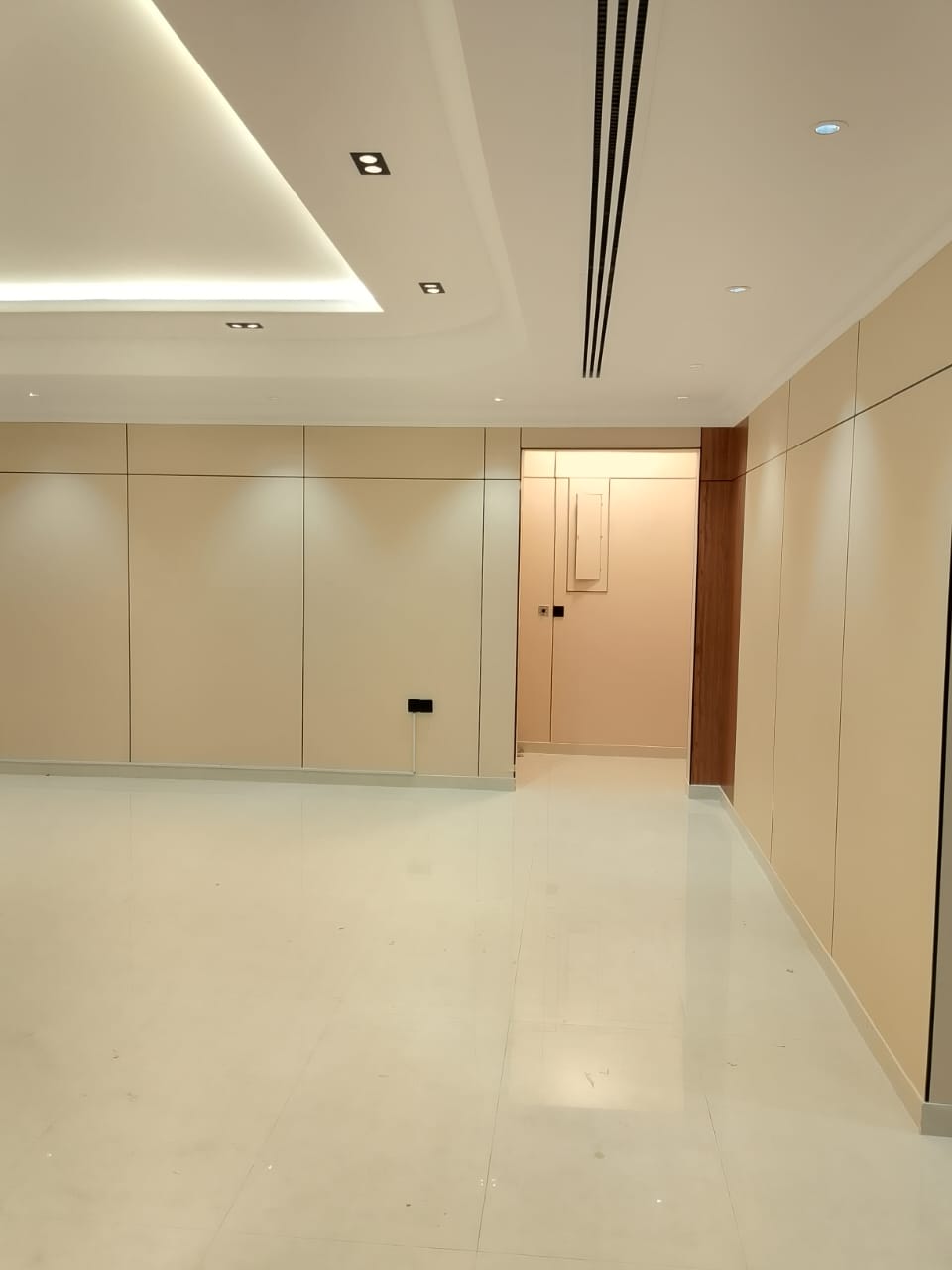 عمل 18 - دهانات مودرن - الرياض